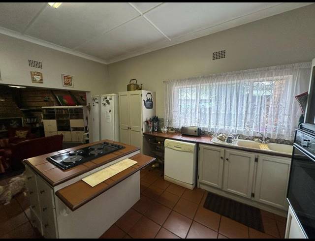 3 BEDROOM HOUSE FOR SALE IN WITFIELD